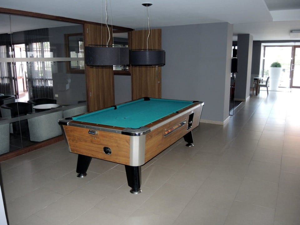 Pool BG Hotel Caballero