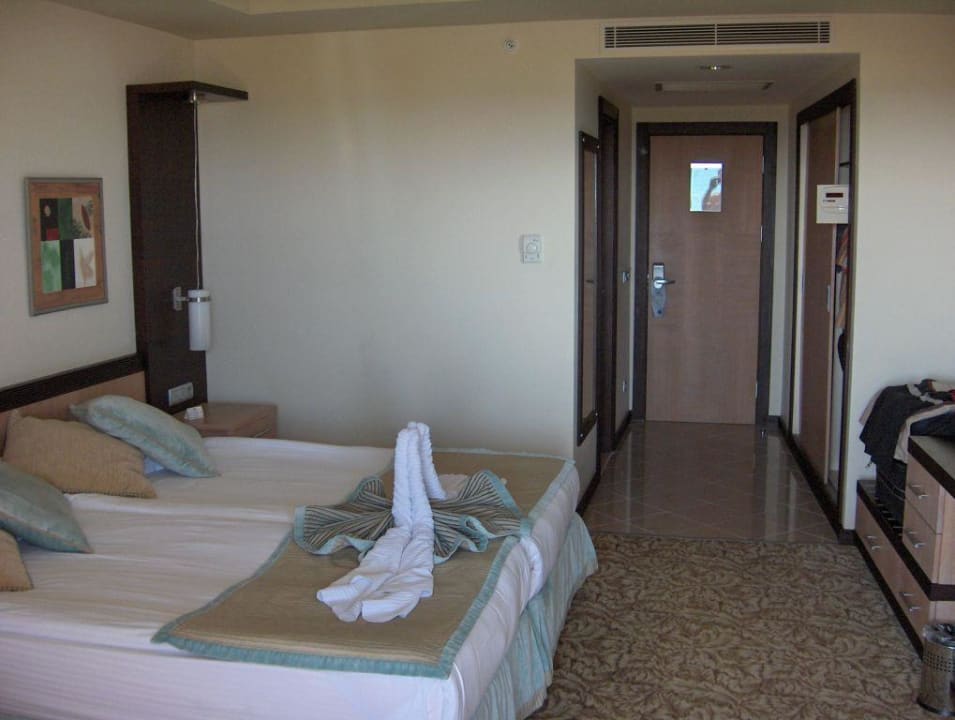 Zimmer Royal Wings Hotel