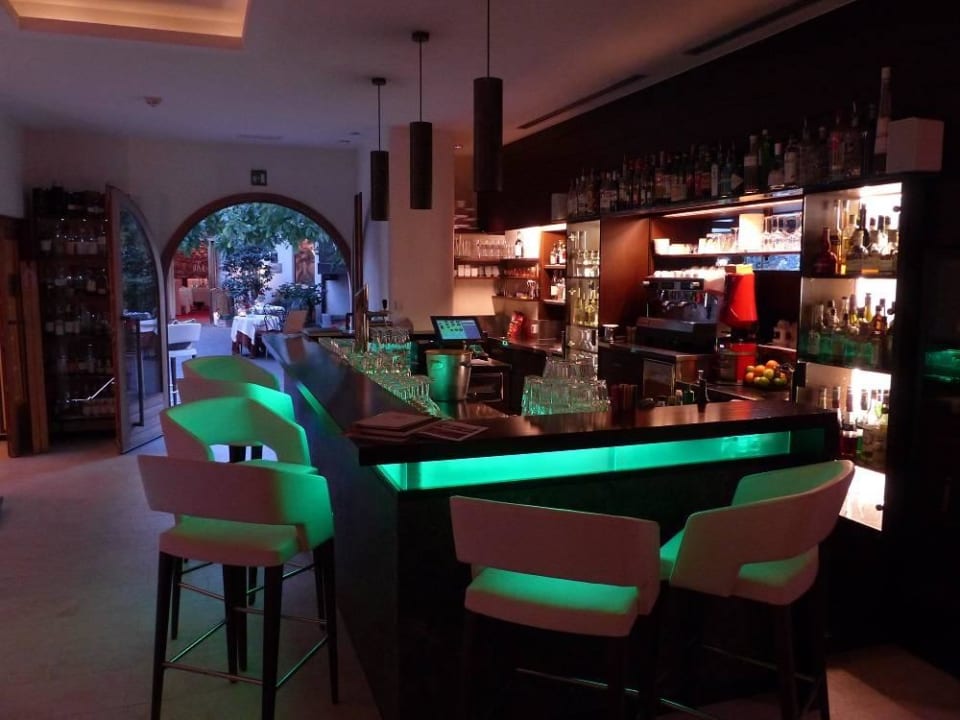 Bar Hotel Ansitz Plantiz