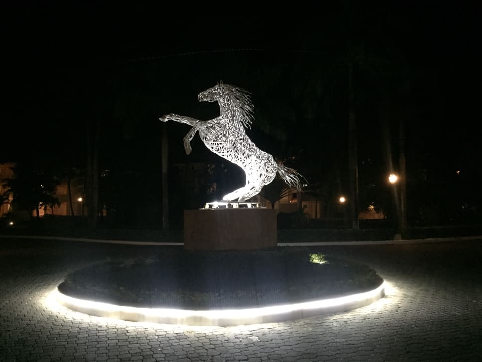 Außenansicht Bahia Principe Grand El Portillo