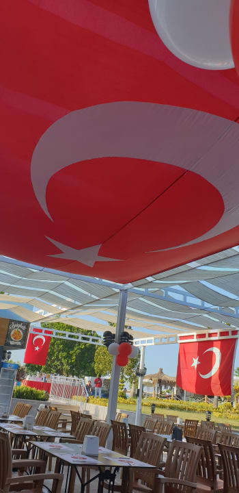 Gastro Armas Gül Beach