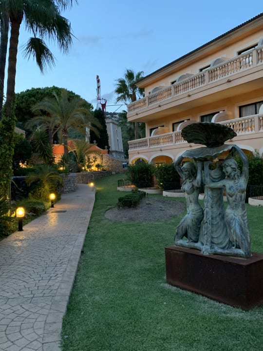 Außenansicht Mon Port Hotel & Spa