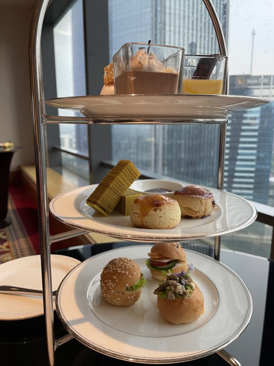 Gastro Hotel The Ritz-Carlton Jakarta, Mega Kuningan