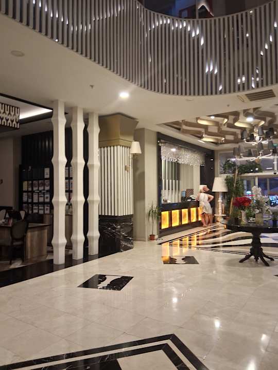 Zimmer Palm World Side Resort & Spa