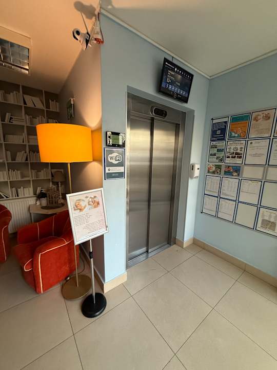 Lobby Villa Merry Spa & Wellness