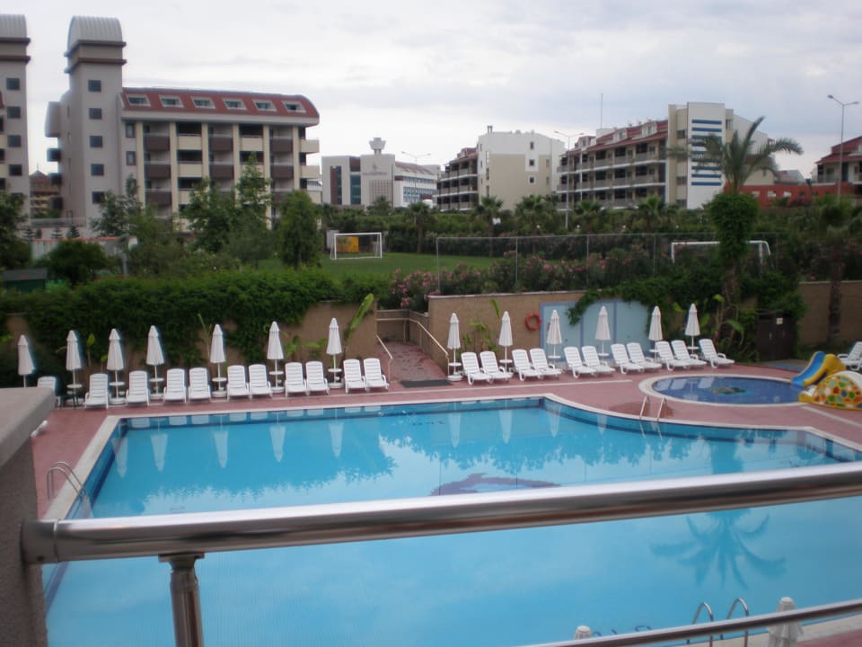 Ruhe & Relaxpool Hane Family Resort