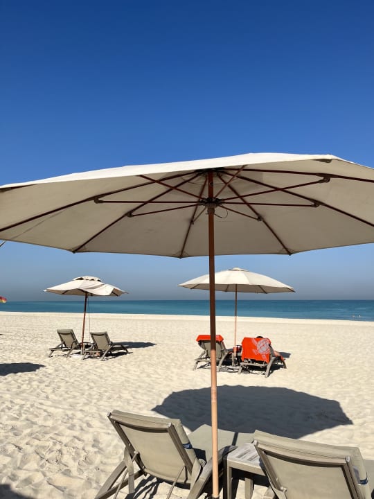 Strand Saadiyat Rotana Resort &  Villas