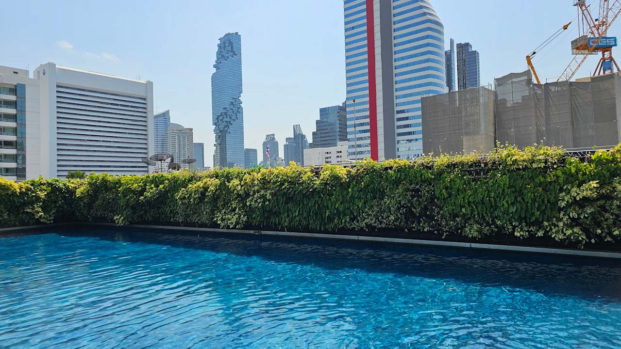 Pool Hotel Le Meridien Bangkok