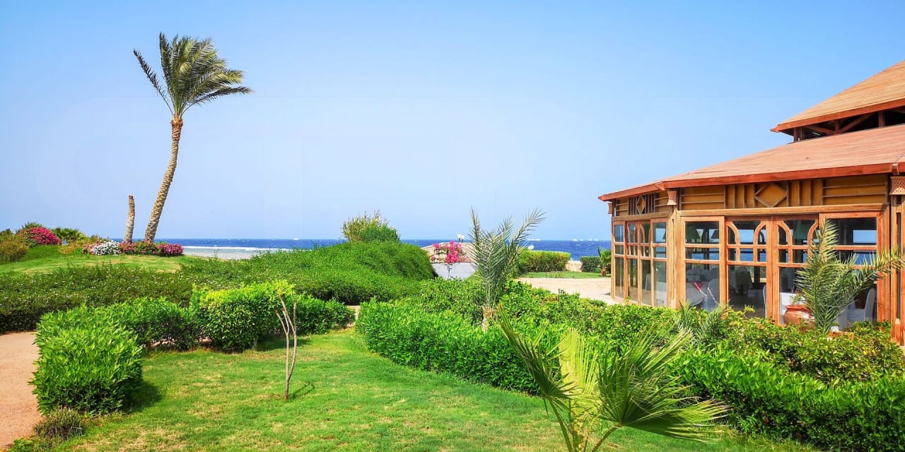 Gartenanlage Three Corners Equinox Beach Resort