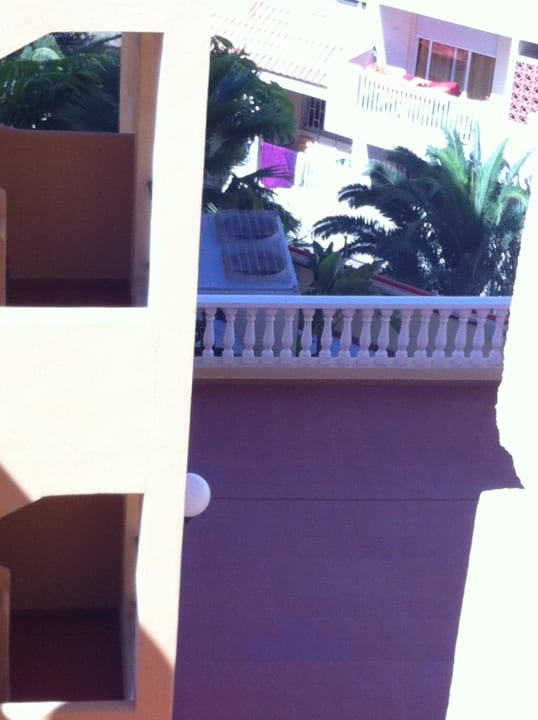 Brummen laut die ganze Nacht. Playa Olid Suites & Apartments