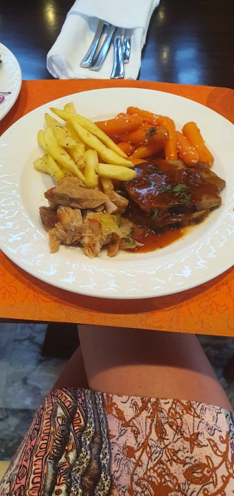 Gastro Vantaris Luxury Beach Resort