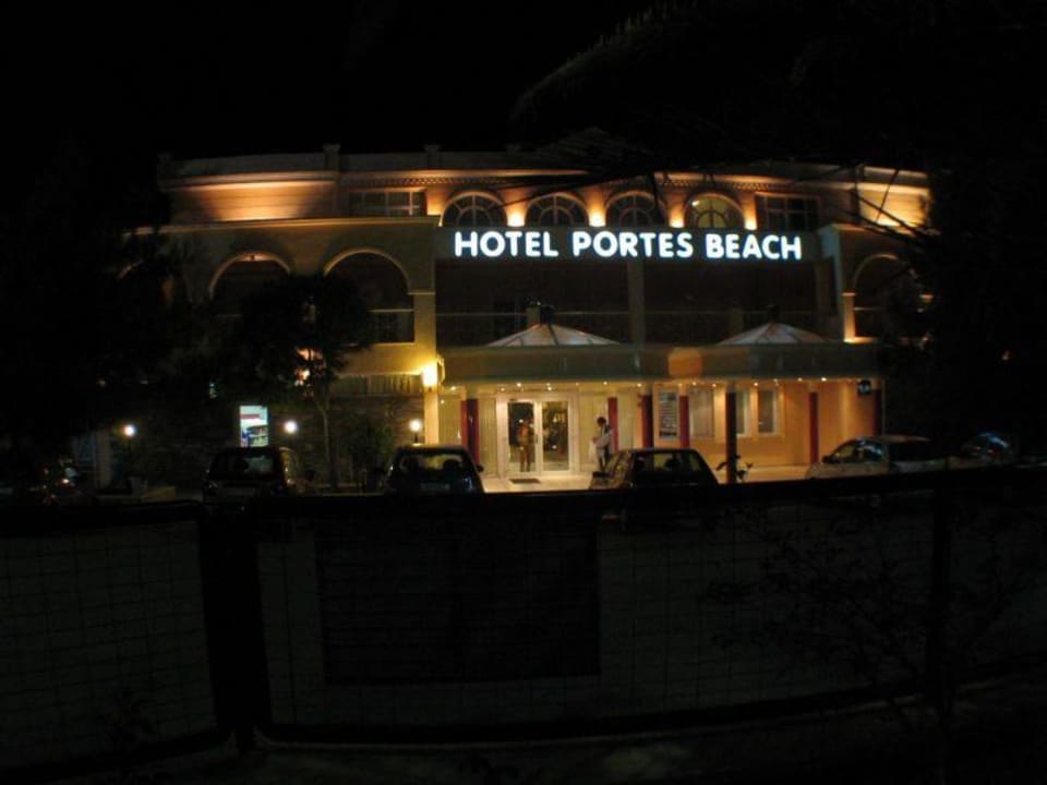 Eingang Hotel Portes Beach