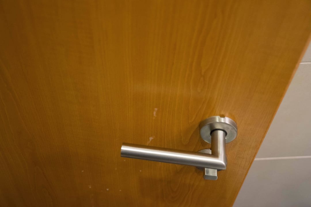 Verschmutzte Tür Hotel Kiel by Golden Tulip