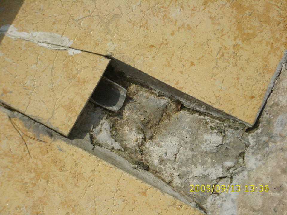 Noch einmal defekte Fliesen Hotel Ambiente Palace