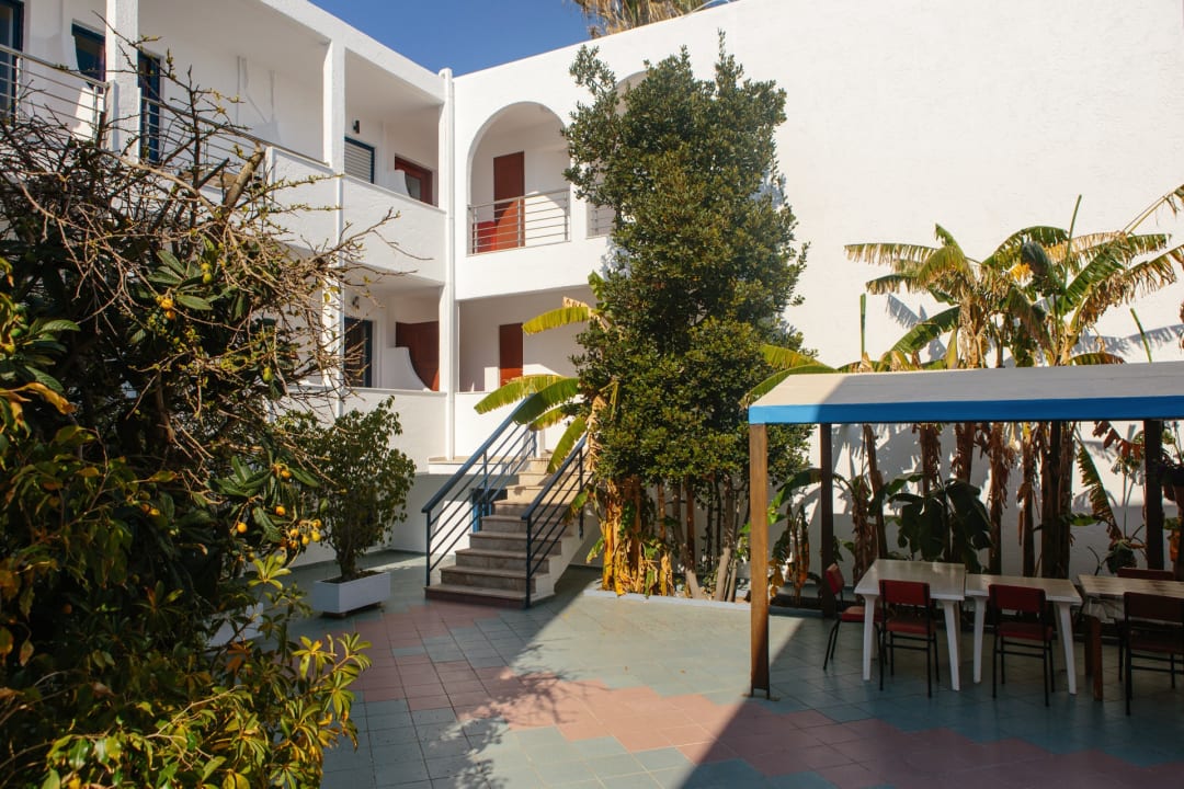 Gartenanlage Hotel Sea Breeze