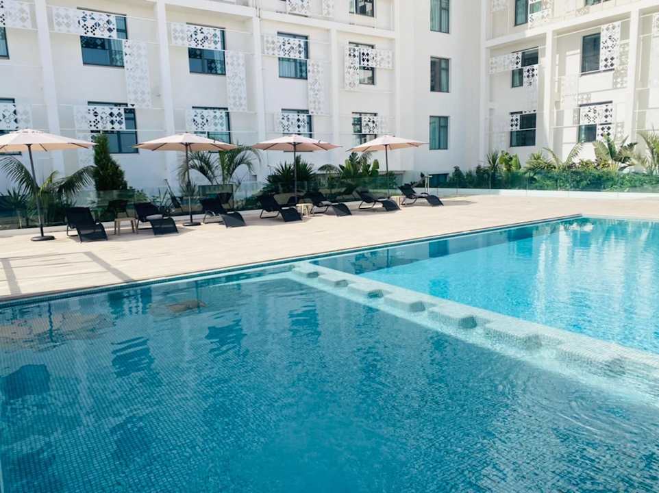Pool Hilton Garden Inn Casablanca Sud