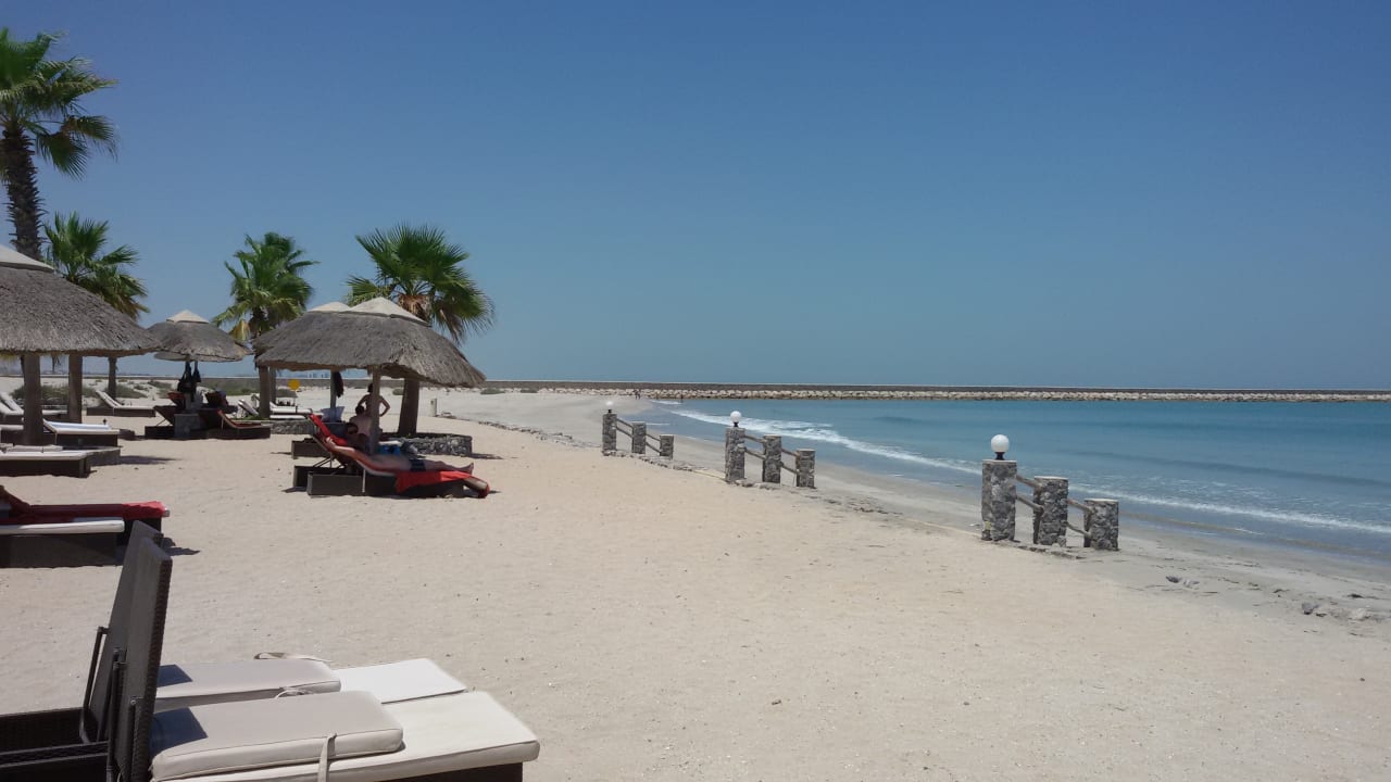Strand The Cove Rotana Resort