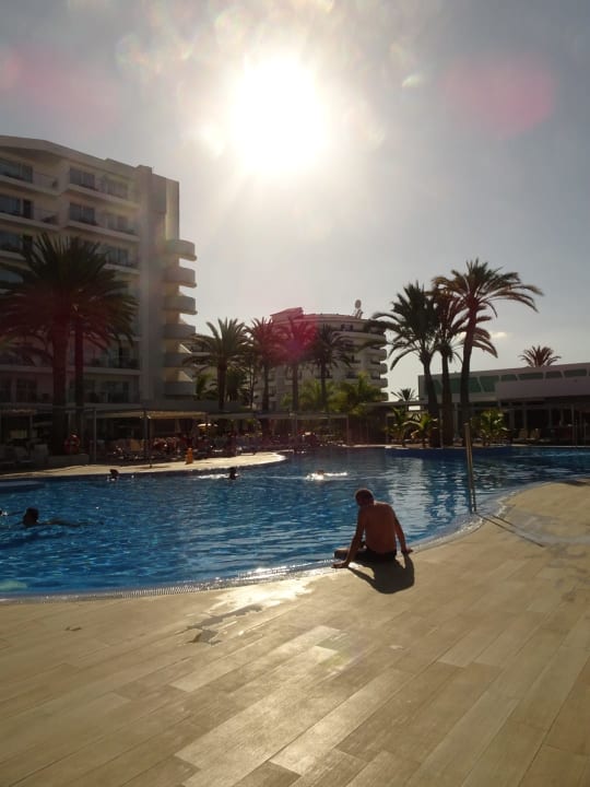 Pool Hotel Riu Papayas