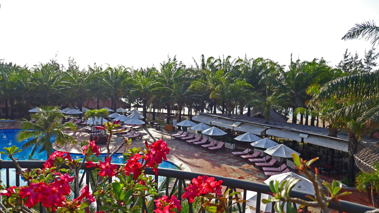 Pool Phu Hai Beach Resort & Spa Phan Thiet