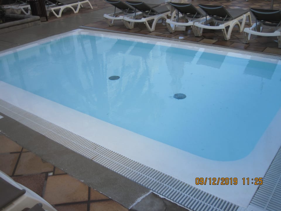 Pool alltoura Club Hotel Akeah Broncemar