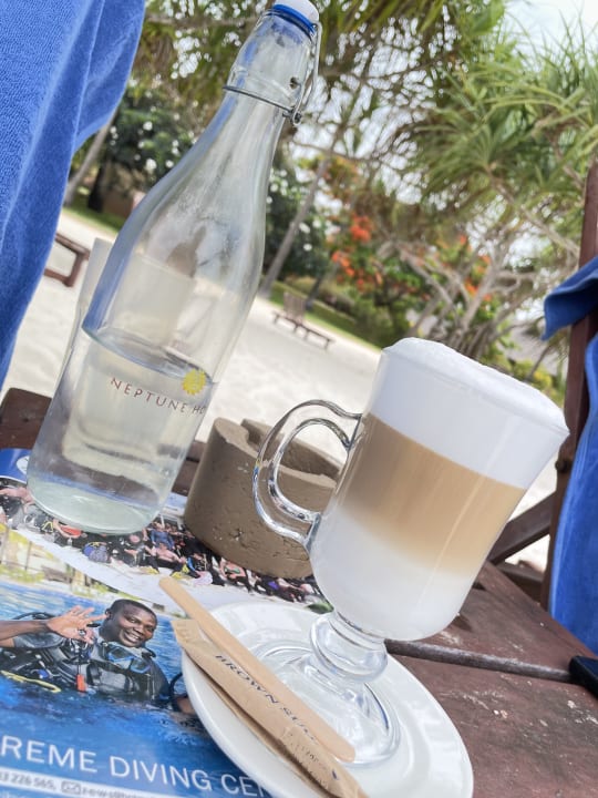 Gastro Neptune Pwani Beach Resort & Spa