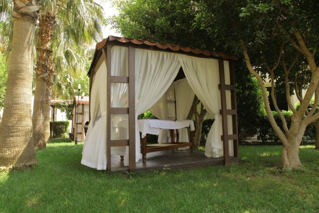 Freiluftmassage Hotel Royal Garden Beach