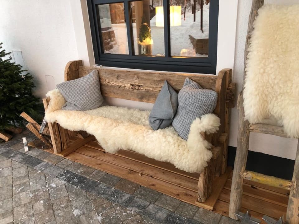 Außenansicht Hotel meiZeit Lodge in Filzmoos