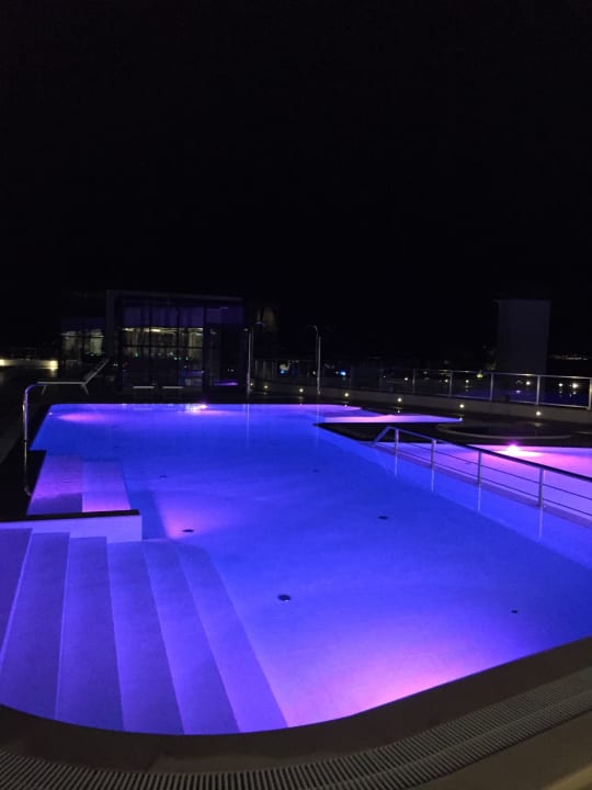 Pool Hotel Plaza Duce