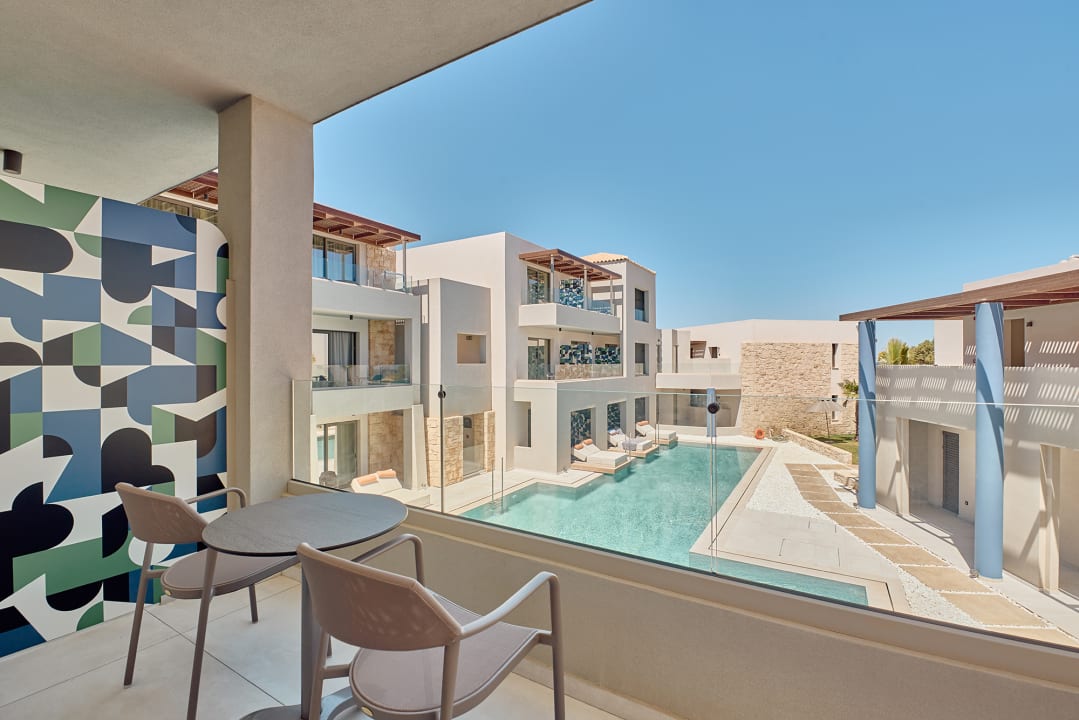 Zimmer Paralos Kosta Alímia