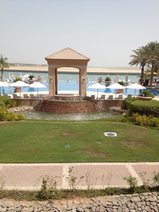 Ansicht Poolanlage Al Raha Beach Resort & Spa