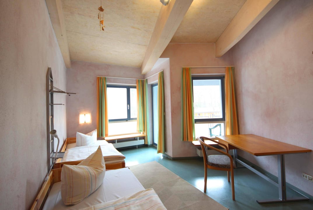 2-Bettzimmer Haupthaus DJH Jugendherberge Mirow