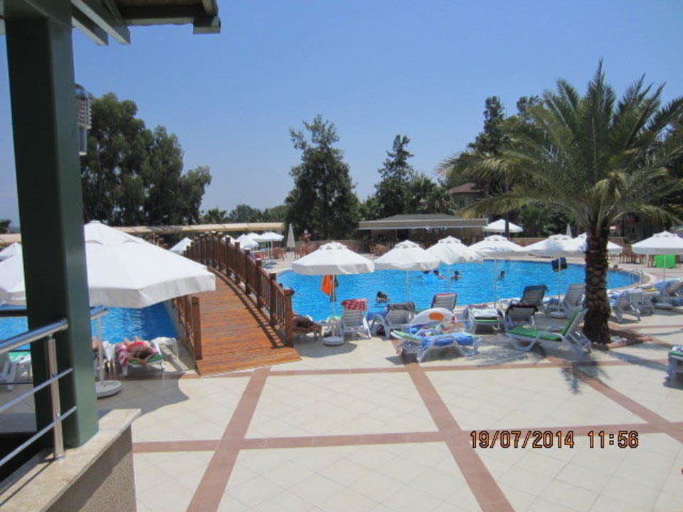 Pool an der Poolbar Club Sidelya Hotel