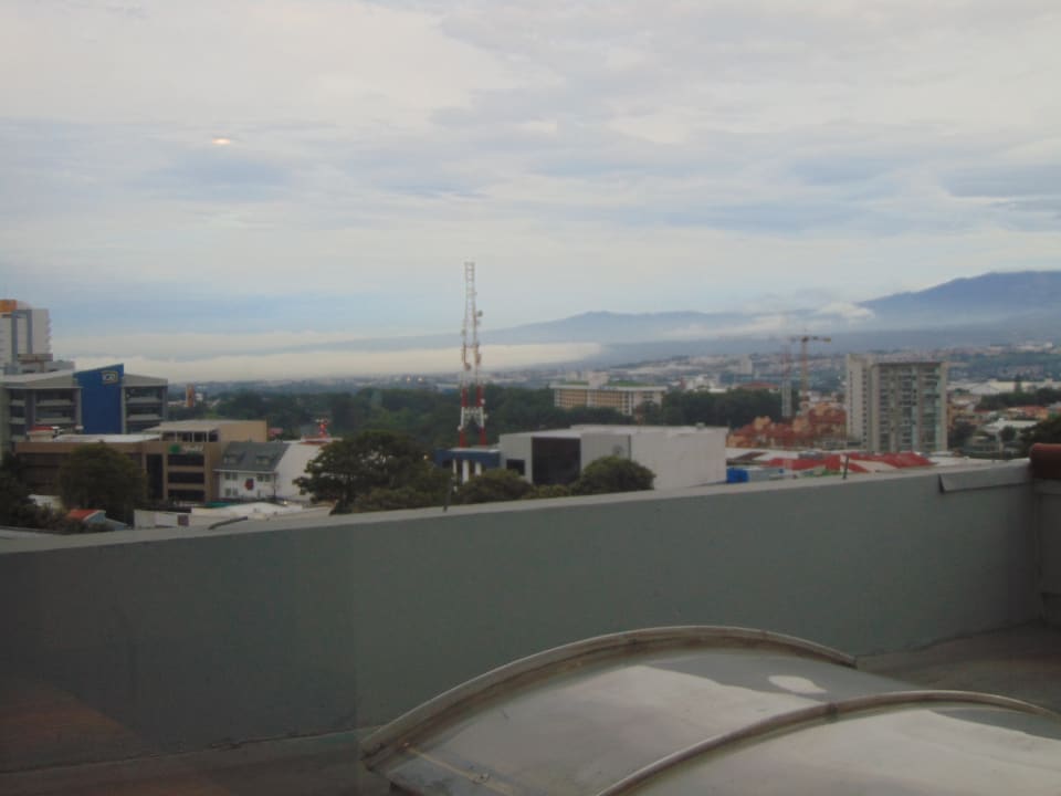 Ausblick Hotel Crowne Plaza San Jose Corobici