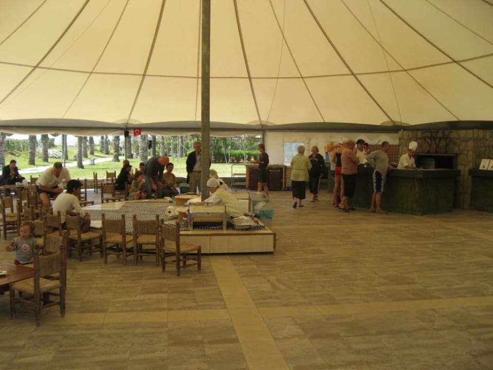 Snack-Zelt Royal Wings Hotel