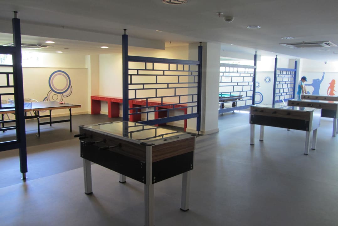 Tischkicker,Tischtennis & Gamesroom Paloma Oceana