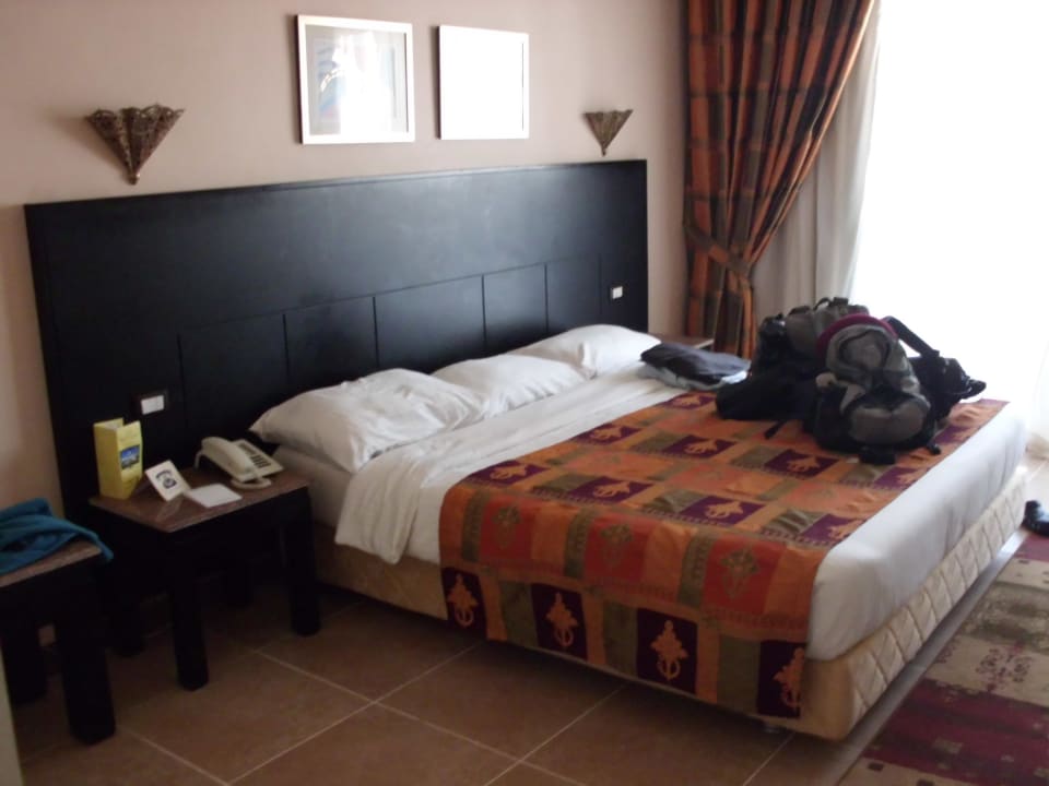 Doppelbett ohne Ritze  Pickalbatros Palace Resort