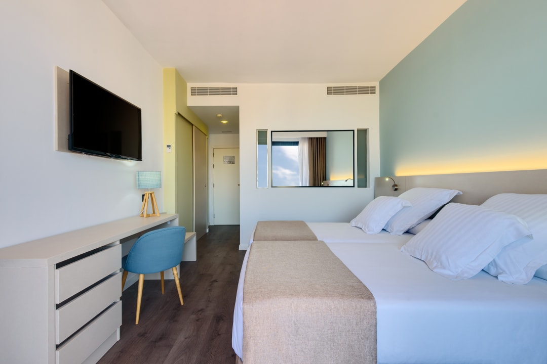 Zimmer Occidental Fuengirola