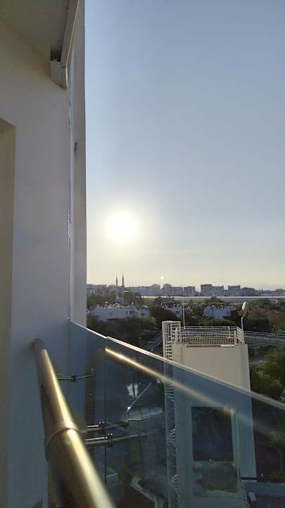 Ausblick Azura Deluxe Resort & Spa Hotel