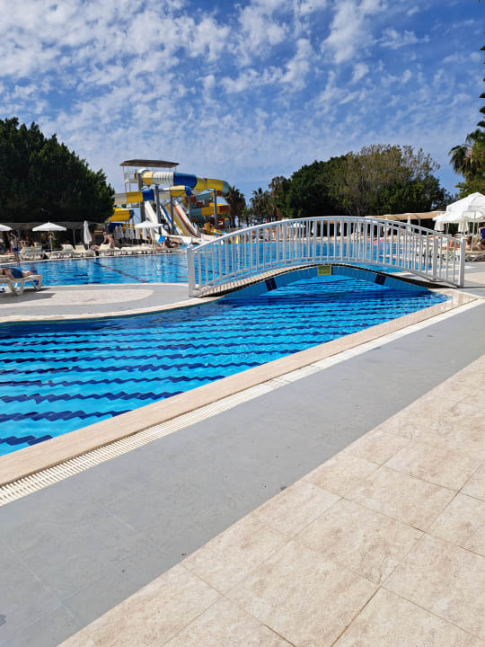 Pool Mira Meridia Beach Hotel