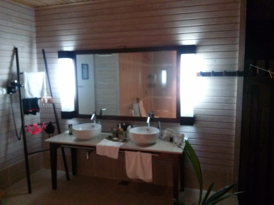 Offenes Bad Kuredu Island Resort & Spa