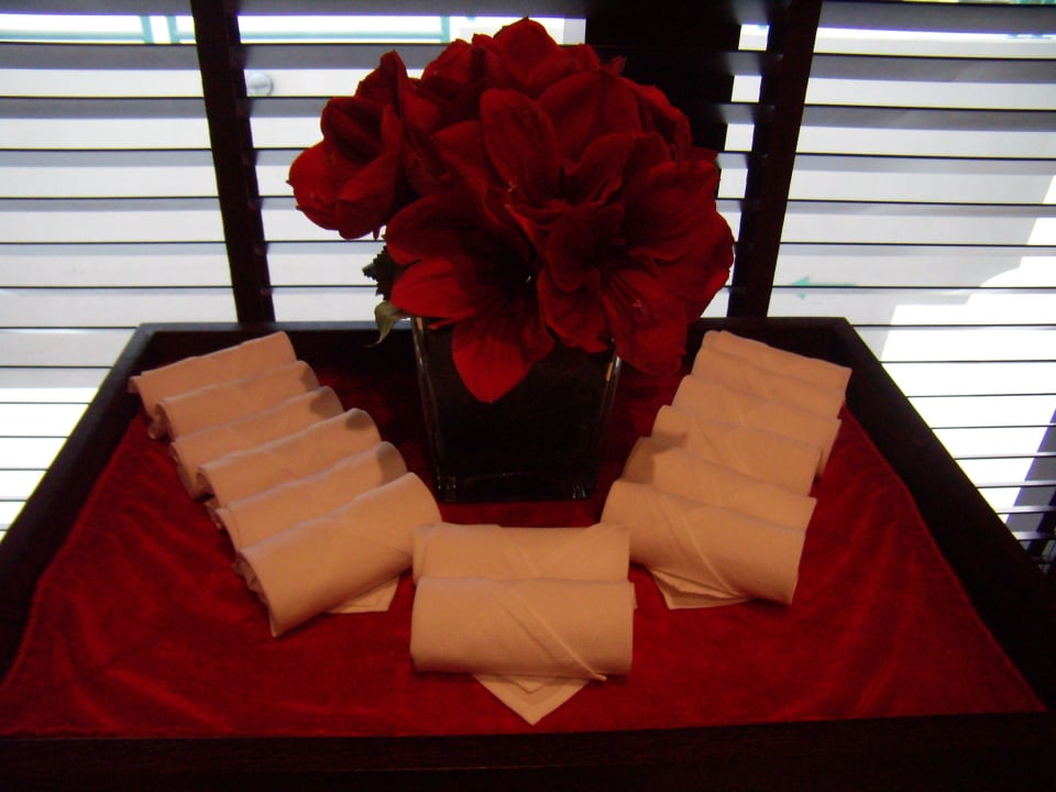 Flower in the restroom Mövenpick Grand Al Bustan Dubai