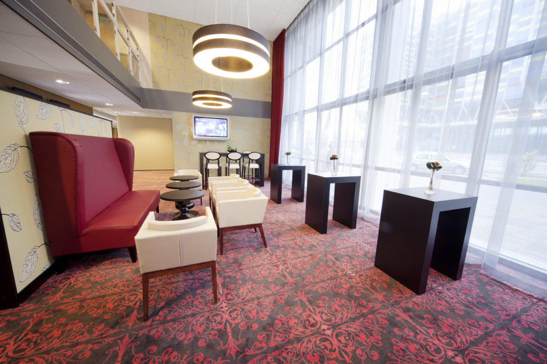 Foyer BQT Hotel Golden Tulip Leiden Centre