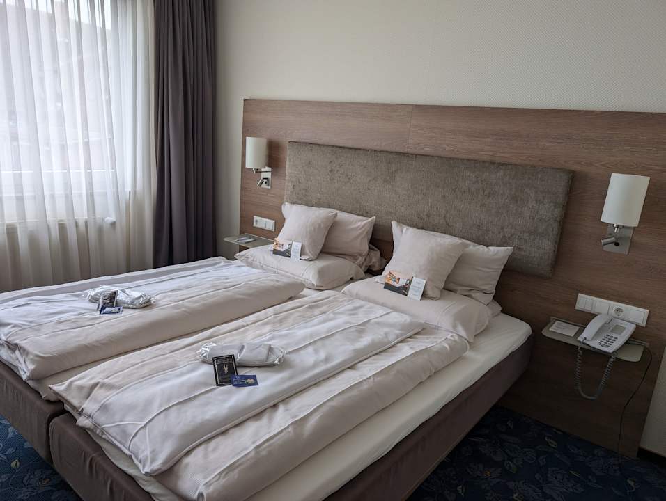 Zimmer Vier Linden Kiek In Hotel