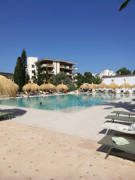 Pool Hotel Es Port