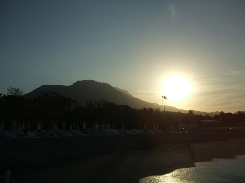 Sonnenaufgang vom Steg aus Labranda Alantur Resort