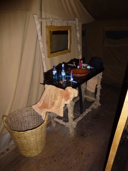 Waschtisch Crater Forest Tented Camp