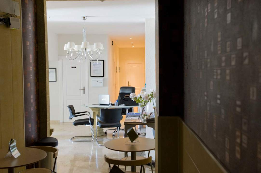 Lobby Hotel Hospederia Almundo