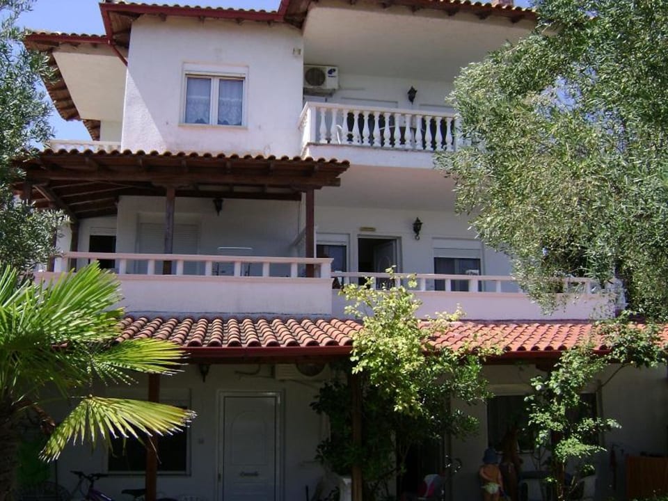 Exterior view Villa Eleni