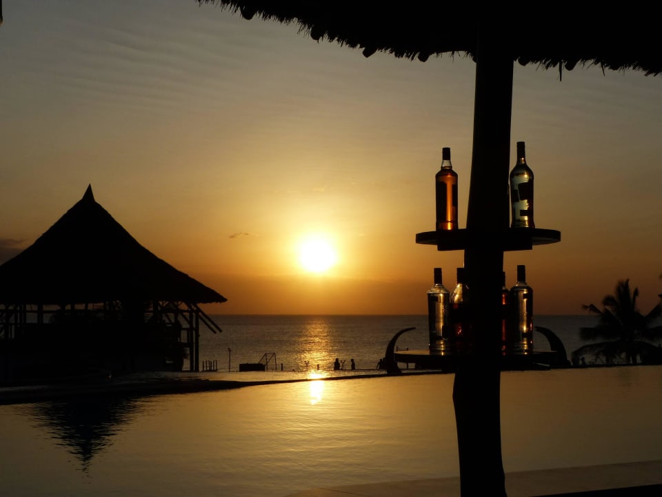 Im Sonnenuntergang Royal Zanzibar Beach Resort