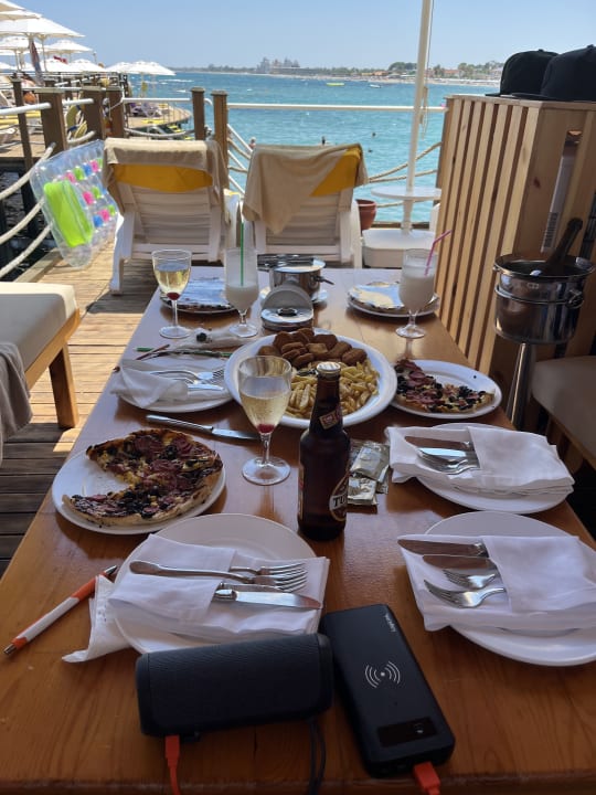 Strand Salamis Bay Conti Resort Hotel & Casino